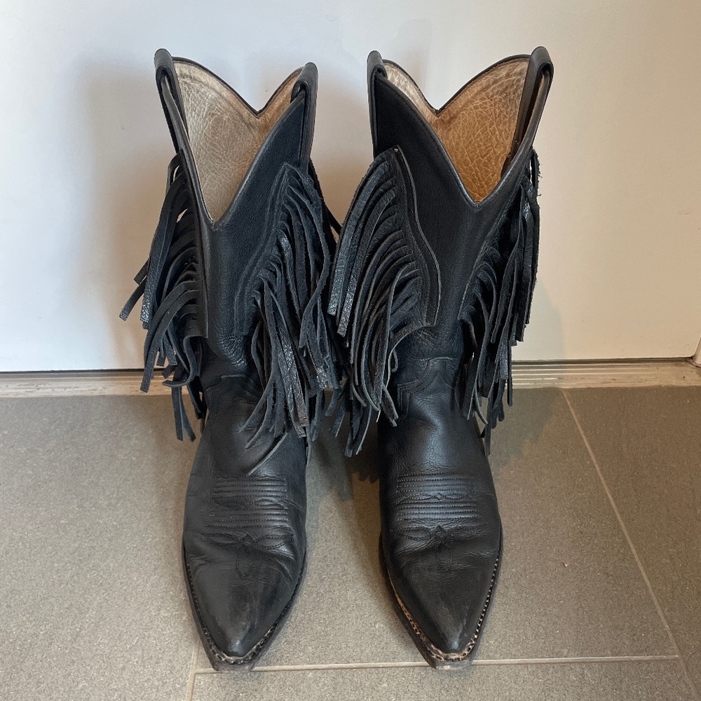 Black Tassel cowboy boots